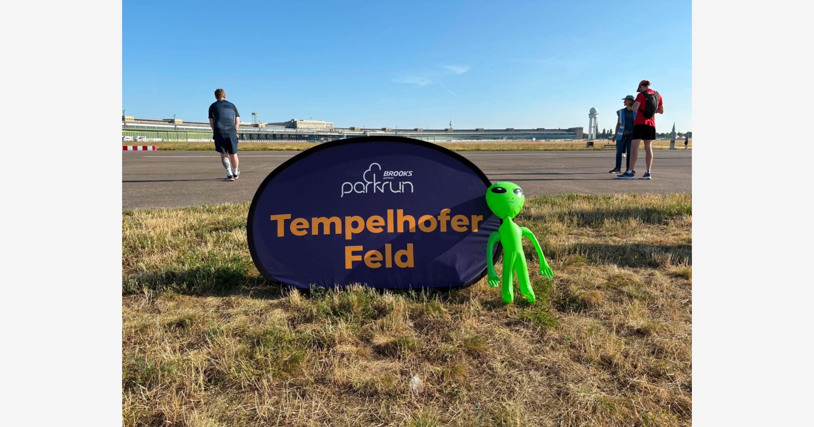 Tempelhofer Feld companion montage